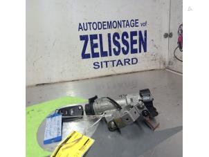 Usados Cerradura de contacto y llave Volkswagen Polo V (6R) 1.2 TDI 12V BlueMotion Precio € 78,75 Norma de margen ofrecido por Zelissen V.O.F. autodemontage