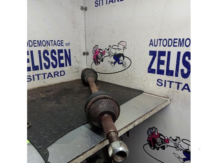 Usagé Cardan gauche (transmission) Ford Transit 2.0 TDdi 16V 260S Prix € 183,75 Règlement à la marge proposé par Zelissen V.O.F. autodemontage