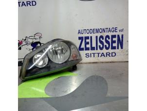 Używane Reflektor lewy Seat Arosa (6H1) 1.4i Cena € 31,50 Procedura marży oferowane przez Zelissen V.O.F. autodemontage