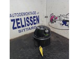 Used Heating and ventilation fan motor Ford Mondeo IV Wagon 2.0 16V Flexifuel Price € 52,50 Margin scheme offered by Zelissen V.O.F. autodemontage