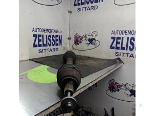 Used Front drive shaft, right Ford Mondeo IV Wagon 2.0 16V Flexifuel Price € 152,25 Margin scheme offered by Zelissen V.O.F. autodemontage