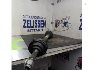 Used Front drive shaft, right Peugeot 208 I (CA/CC/CK/CL) 1.2 12V e-THP PureTech 110 Price € 99,75 Margin scheme offered by Zelissen V.O.F. autodemontage