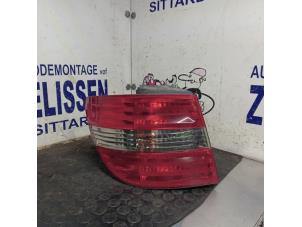 Used Taillight, left Mercedes B (W245,242) 1.7 B-170 16V Price € 31,50 Margin scheme offered by Zelissen V.O.F. autodemontage