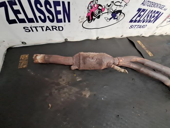 Catalytic converter from a Audi A3 (8L1) 1.6 1998