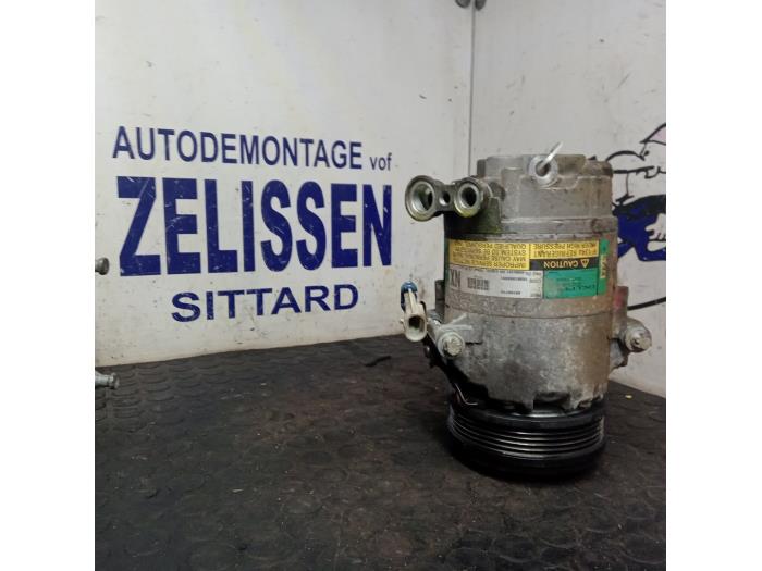 Air conditioning pump from a Opel Astra G (F67) 1.6 16V 2002