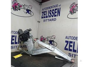 Usagé Mécanique vitre 2portes avant droite Opel Astra G (F67) 1.6 16V Prix € 89,25 Règlement à la marge proposé par Zelissen V.O.F. autodemontage