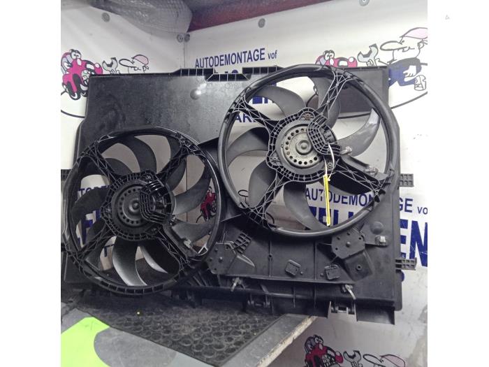 Używane Wentylator Fiat Ducato (250) 2.2 D 100 Multijet Euro 4 Cena € 162,75 Procedura marży oferowane przez Zelissen V.O.F. autodemontage