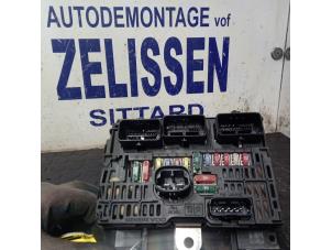 Used Fuse box Citroen C4 Coupé (LA) 1.6 16V Price € 257,25 Margin scheme offered by Zelissen V.O.F. autodemontage