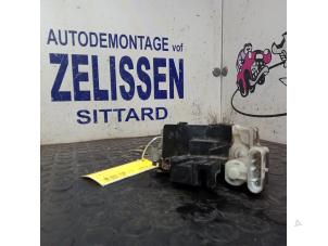 Used Door lock mechanism 2-door, left Citroen Jumper (U5/ZB) 2.0 HDi Price € 42,00 Margin scheme offered by Zelissen V.O.F. autodemontage