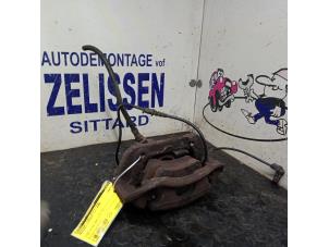 Used Front brake calliper, right Mercedes C-Klasse Price € 42,00 Margin scheme offered by Zelissen V.O.F. autodemontage