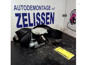 Usagé Ceinture avant gauche Mercedes C-Klasse Prix € 42,00 Règlement à la marge proposé par Zelissen V.O.F. autodemontage