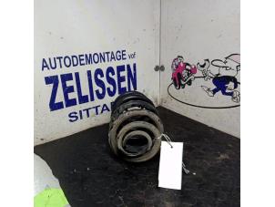 Gebrauchte Schraubenfeder hinten BMW X3 (E83) 2.0d 16V Preis € 26,25 Margenregelung angeboten von Zelissen V.O.F. autodemontage