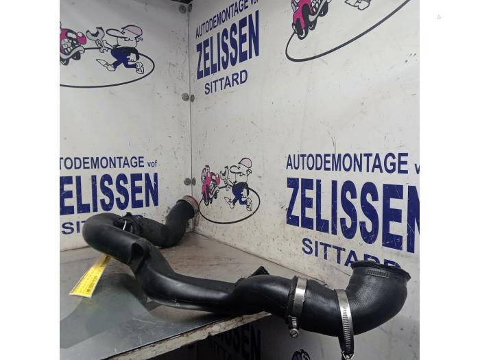 Gebrauchte Intercooler Schlauch Volkswagen Scirocco (137/13AD) 1.4 TSI 160 16V Preis € 68,25 Margenregelung angeboten von Zelissen V.O.F. autodemontage