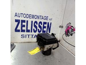 Used ABS pump Mercedes Vito (639.6) 2.2 109 CDI 16V Price € 257,25 Margin scheme offered by Zelissen V.O.F. autodemontage