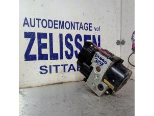 Used ABS pump Honda Civic (EP/EU) 1.4 16V Price € 194,25 Margin scheme offered by Zelissen V.O.F. autodemontage