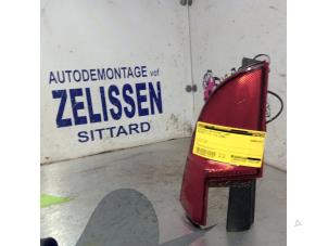 Used Tailgate reflector, left Mercedes Vito (639.6) 2.2 109 CDI 16V Price € 26,25 Margin scheme offered by Zelissen V.O.F. autodemontage