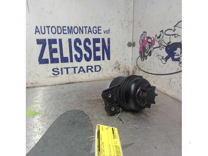 Gebrauchte Lenkkraftverstärker Ölbehälter BMW 1 serie (E87/87N) 118i 16V Preis € 21,00 Margenregelung angeboten von Zelissen V.O.F. autodemontage