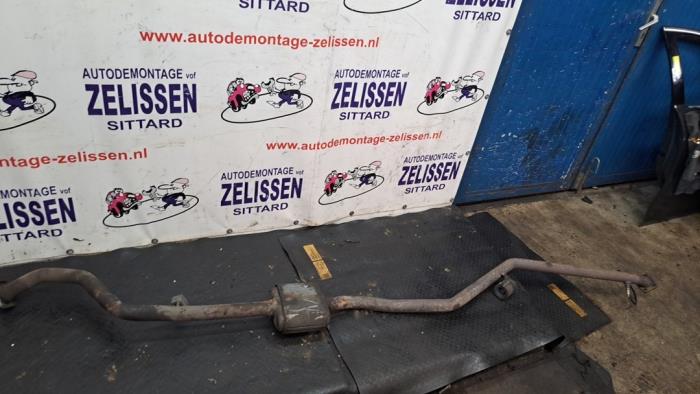 Gebrauchte Auspuff Mitteldämpfer BMW 1 serie (E87/87N) 118i 16V Preis € 105,00 Margenregelung angeboten von Zelissen V.O.F. autodemontage