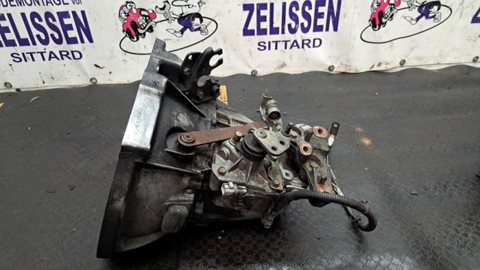Usagé Boîte de vitesse Citroen C1 1.4 HDI Prix € 315,00 Règlement à la marge proposé par Zelissen V.O.F. autodemontage