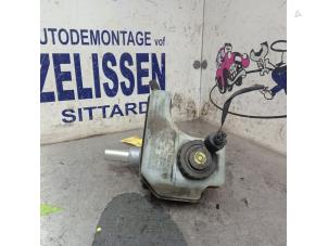 Begagnade Huvudcylinder Volkswagen Passat Variant (3C5) 2.0 FSI 16V Pris € 36,75 Marginaltabell erbjuds av Zelissen V.O.F. autodemontage