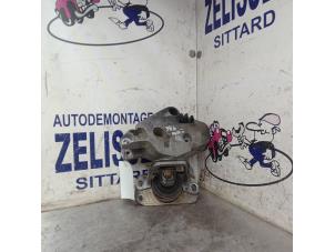 Usagé Support moteur Renault Trafic New (FL) 1.9 dCi 82 16V Prix € 52,50 Règlement à la marge proposé par Zelissen V.O.F. autodemontage