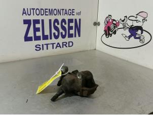 Used Rear brake calliper, left Mercedes 190 (W201) 1.8 E Price € 26,25 Margin scheme offered by Zelissen V.O.F. autodemontage