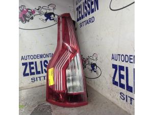 Używane Tylne swiatlo pozycyjne lewe Mercedes A (W169) 1.7 A-180 Cena € 78,75 Procedura marży oferowane przez Zelissen V.O.F. autodemontage