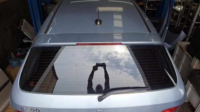 Heckklappe van een Mercedes-Benz B (W245) 2.0 B-200 16V 2006