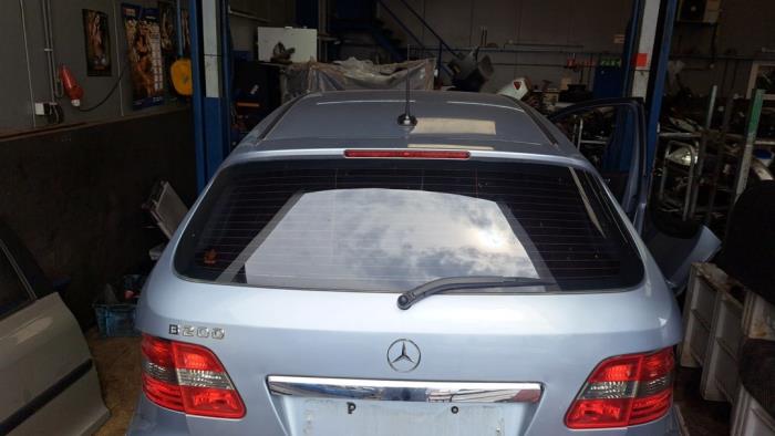 Heckklappe van een Mercedes-Benz B (W245) 2.0 B-200 16V 2006