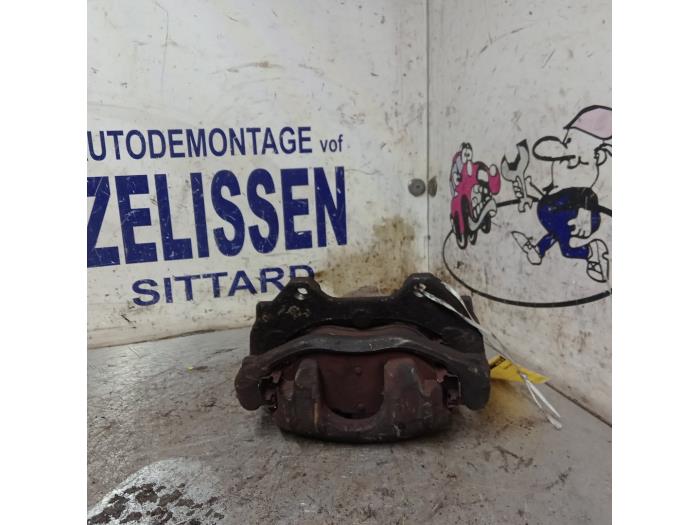 Gebrauchte Bremszange links vorne Fiat Stilo (192A/B) 2.4 20V Abarth 3-Drs. Preis € 42,00 Margenregelung angeboten von Zelissen V.O.F. autodemontage