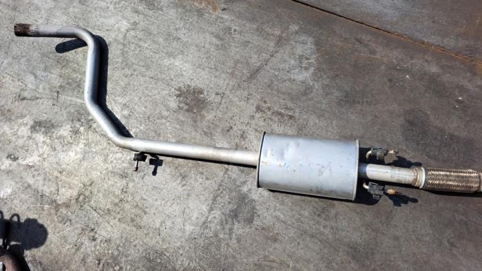 Gebrauchte Auspuff Mitteldämpfer Fiat Bravo (198A) 1.4 16V Preis € 36,75 Margenregelung angeboten von Zelissen V.O.F. autodemontage