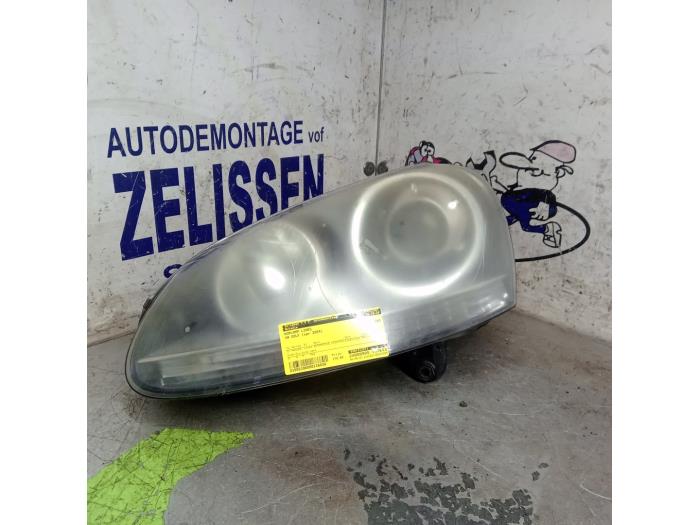 Gebrauchte Scheinwerfer links Volkswagen Golf V (1K1) 1.6 FSI 16V Preis € 183,75 Margenregelung angeboten von Zelissen V.O.F. autodemontage