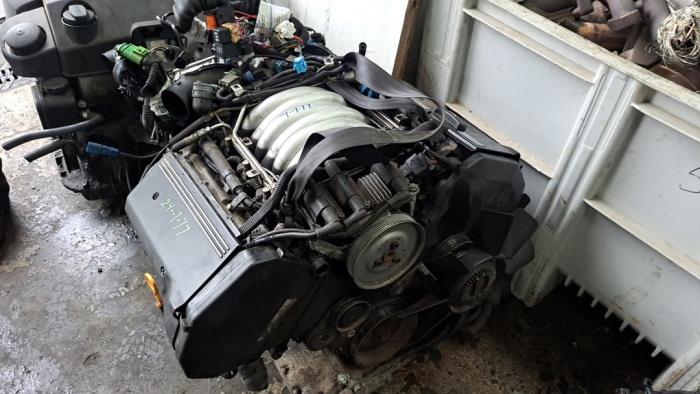 Używane Silnik Audi A6 Avant (C5) 2.4 V6 30V Cena € 892,50 Procedura marży oferowane przez Zelissen V.O.F. autodemontage