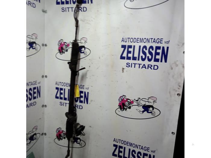 Begagnade Styrbox Nissan Qashqai (J10) 2.0 16V Pris € 152,25 Marginaltabell erbjuds av Zelissen V.O.F. autodemontage