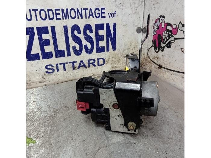 Begagnade ABS-pump Citroen Xsara Picasso (CH) 1.8 16V Pris € 99,75 Marginaltabell erbjuds av Zelissen V.O.F. autodemontage