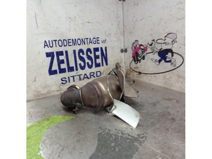 Używane Katalizator Opel Zafira (M75) Cena na żądanie oferowane przez Zelissen V.O.F. autodemontage