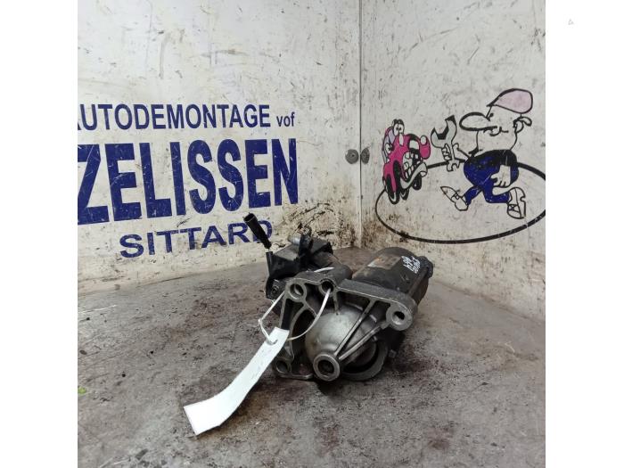 Gebrauchte Anlasser Renault Master II (FD/HD) 2.5 dCi 16V 100 Preis € 99,75 Margenregelung angeboten von Zelissen V.O.F. autodemontage