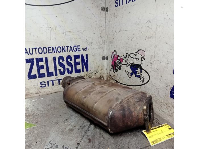 Używane Katalizator BMW 7 serie (E65/E66/E67) 730d,Ld 3.0 24V Cena € 700,00 Procedura marży oferowane przez Zelissen V.O.F. autodemontage