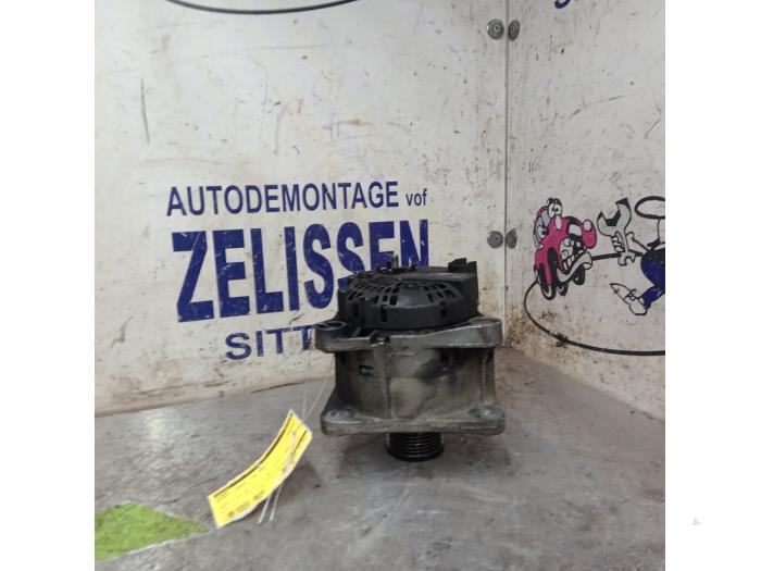 Begagnade Dynamo Renault Kangoo Express (FC) 1.5 dCi 60 Pris på förfrågan erbjuds av Zelissen V.O.F. autodemontage