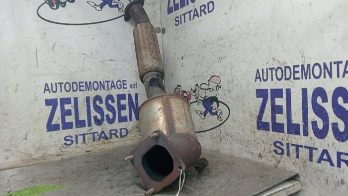 Usagé Catalyseur Ford Transit Connect 1.8 Tddi Prix sur demande proposé par Zelissen V.O.F. autodemontage