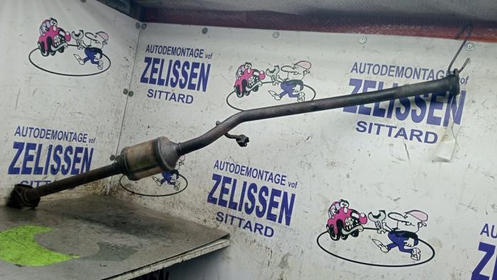Usagé Catalyseur Ford Focus 1 1.6 16V Prix € 150,00 Règlement à la marge proposé par Zelissen V.O.F. autodemontage