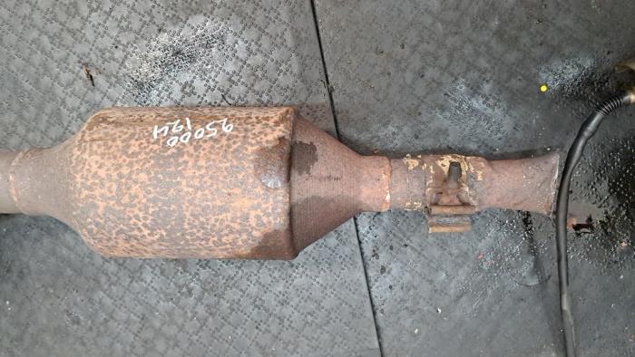 Gebrauchte Katalysator Mitsubishi Colt (Z2/Z3) 1.3 16V Preis € 375,00 Margenregelung angeboten von Zelissen V.O.F. autodemontage