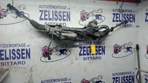 Usados Caja de dirección asistida Volkswagen Golf Plus (5M1/1KP) 2.0 FSI 16V Precio € 257,25 Norma de margen ofrecido por Zelissen V.O.F. autodemontage