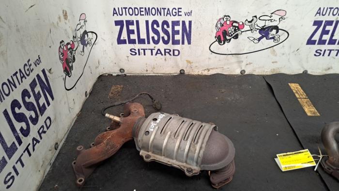 Gebrauchte Abgaskrümmer + Katalysator Kia Cerato 1.6 16V Preis € 250,00 Margenregelung angeboten von Zelissen V.O.F. autodemontage