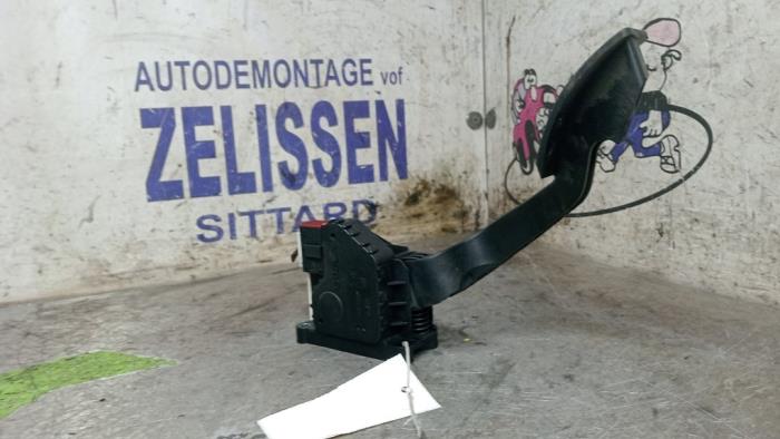 Begagnade Gaspedal Opel Adam 1.4 16V Pris € 31,50 Marginaltabell erbjuds av Zelissen V.O.F. autodemontage