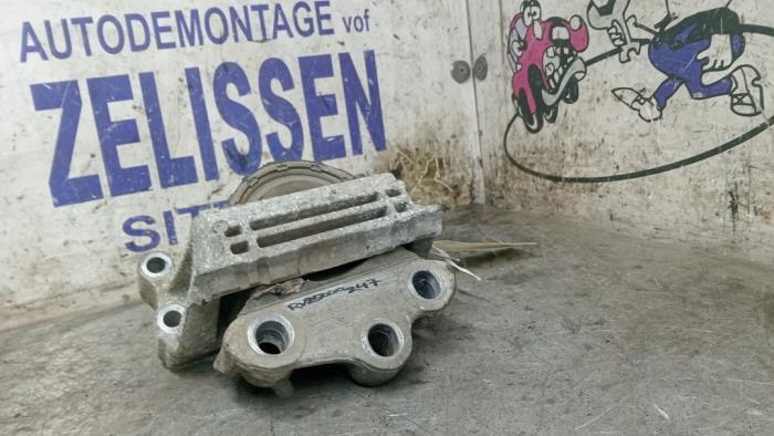 Gebrauchte Motorlager Ford Transit 2.2 TDCi 16V Preis € 31,50 Margenregelung angeboten von Zelissen V.O.F. autodemontage
