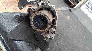 Differential vorne van een Volkswagen Golf V (1K1) 2.0 FSI 16V 4Motion 2006