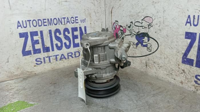 Usagé Compresseur de clim Jeep Grand Cherokee (WG/WJ) 4.7i V-8 Prix € 199,50 Règlement à la marge proposé par Zelissen V.O.F. autodemontage