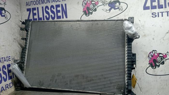 Usagé Radiateur Ford Mondeo IV Wagon Prix € 52,50 Règlement à la marge proposé par Zelissen V.O.F. autodemontage