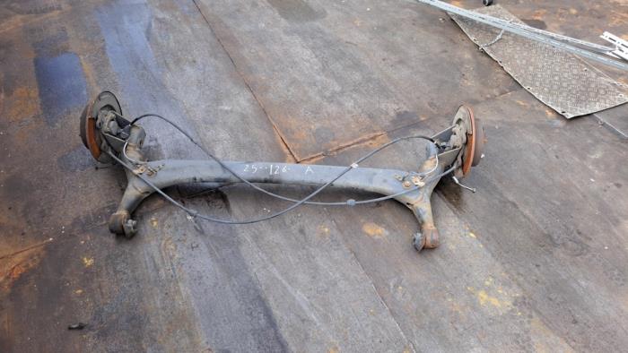 Gebrauchte Hinterachse Vorderradantrieb Toyota Corolla Verso (R10/11) 1.8 16V VVT-i Preis € 157,50 Margenregelung angeboten von Zelissen V.O.F. autodemontage